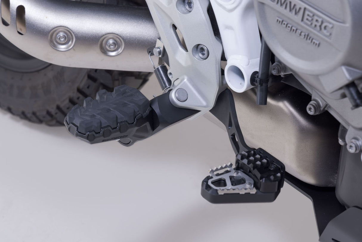 EVO footrest kit Black. BMW F 450 GS (25-).