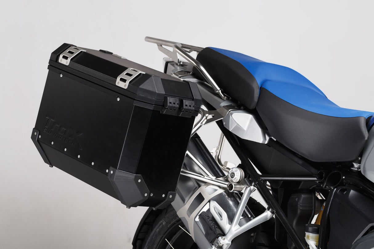 Adapter kit for orig carrier BMW R1200/1250GS,F850GS For Trax ADV/EVO/ION Assembly of 2 cases - SW - Motech UK