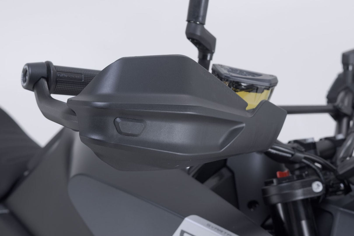 Adventure handguard kit Black. Husqvarna Svartpilen 801 (24 - ). - SW - Motech UK