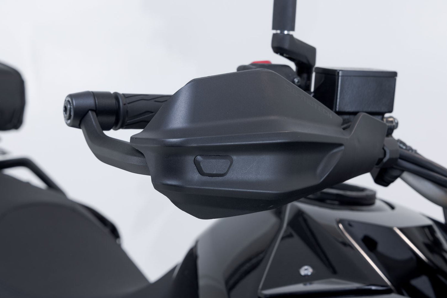 Adventure handguard kit Black. Suzuki V - Strom 800 / 800DE (22 - ). - SW - Motech UK