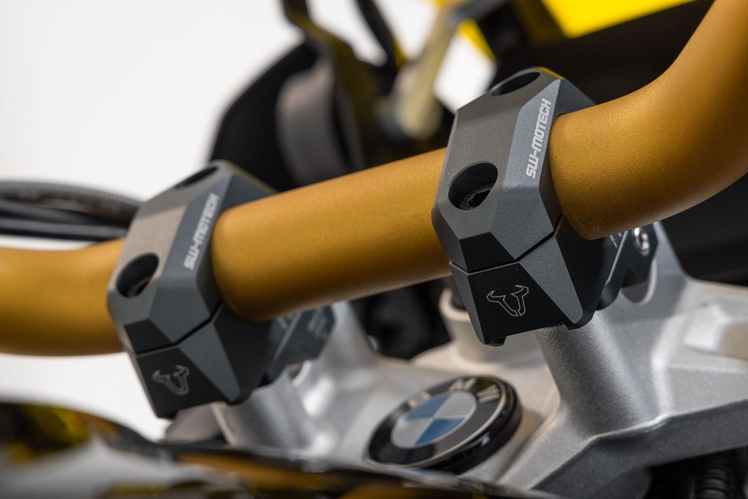 Bar Back Variable for Ø32 Handlebars - SW - Motech UK