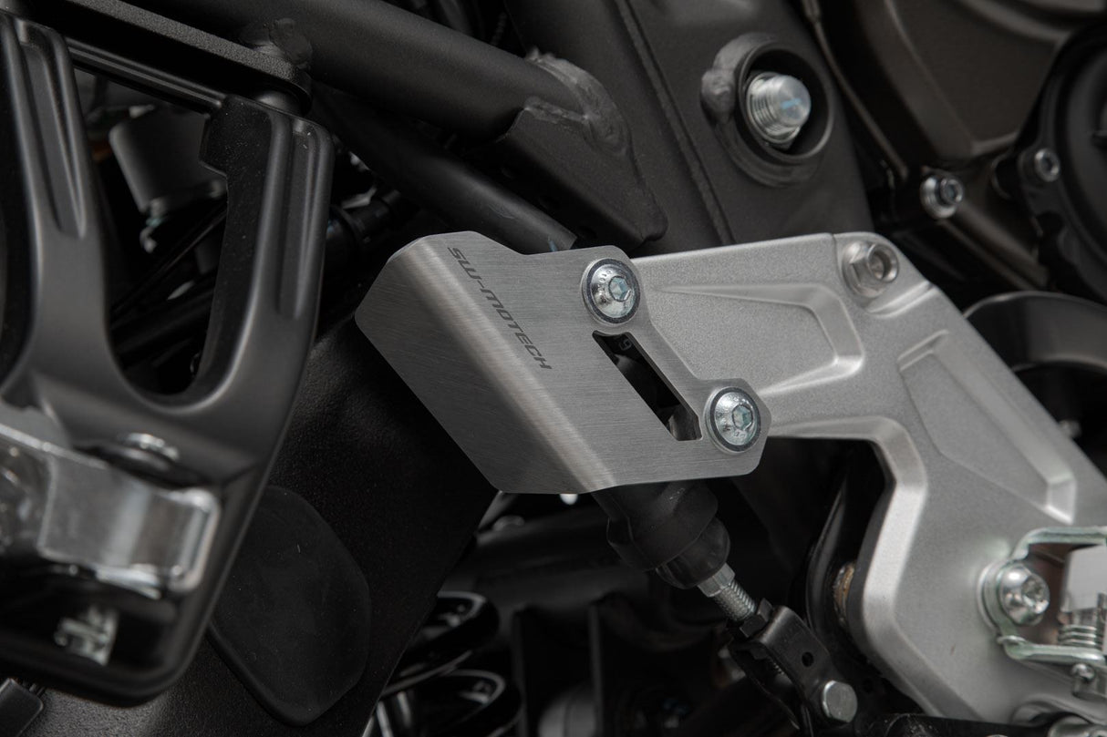 Brake cylinder guard Yamaha Ténéré 700 (19 - ). Silver - SW - Motech UK