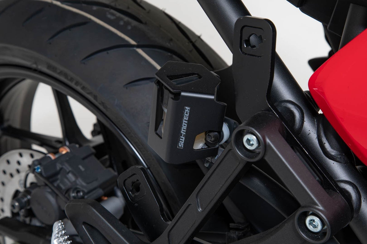 Brake Fluid Reservoir Guard Yamaha Tracer 9 (20-) Black - SW-Motech UK