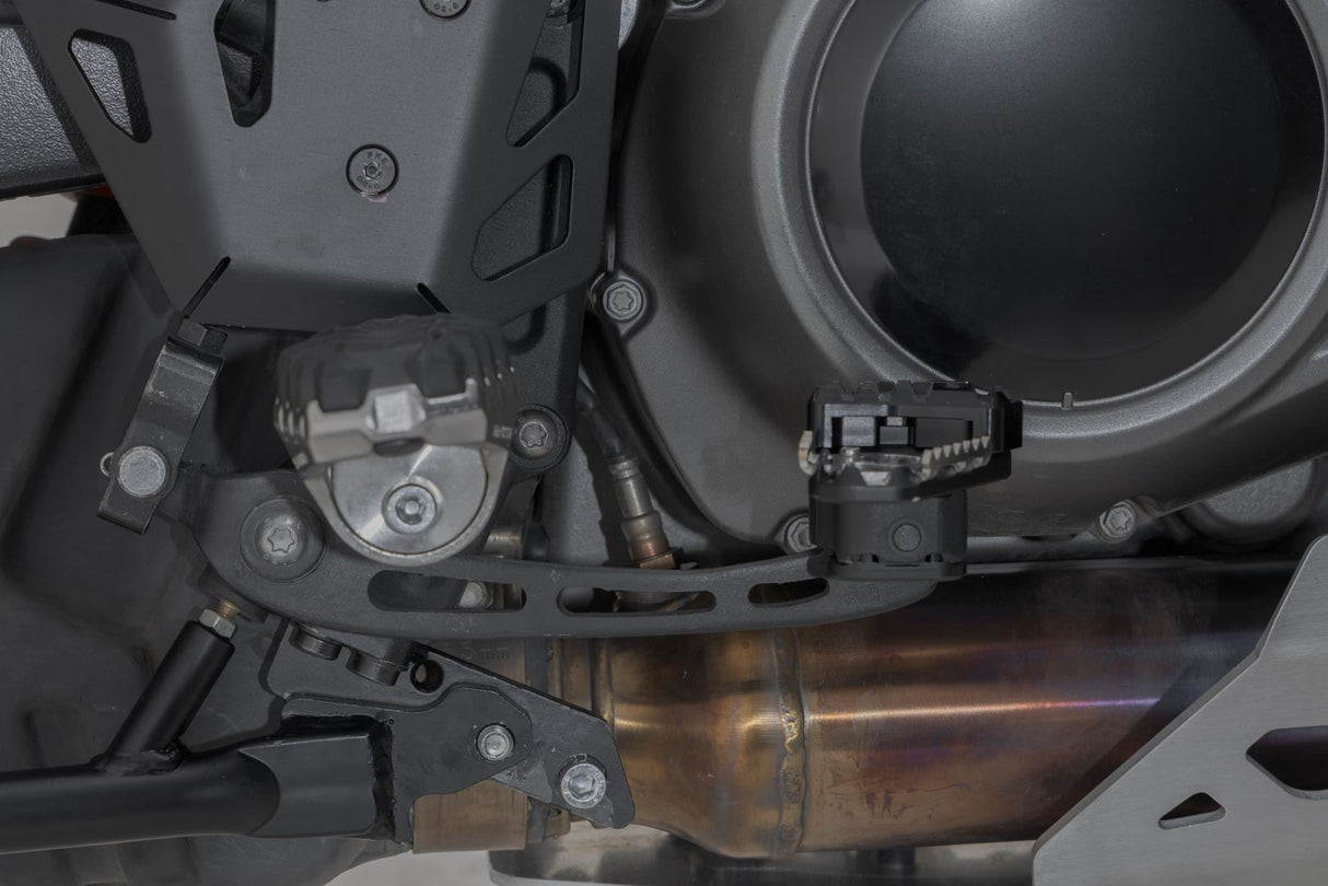 Brake pedal BMW R 1200 GS (04 - 12) / Adventure (06 - 13) - SW - Motech UK