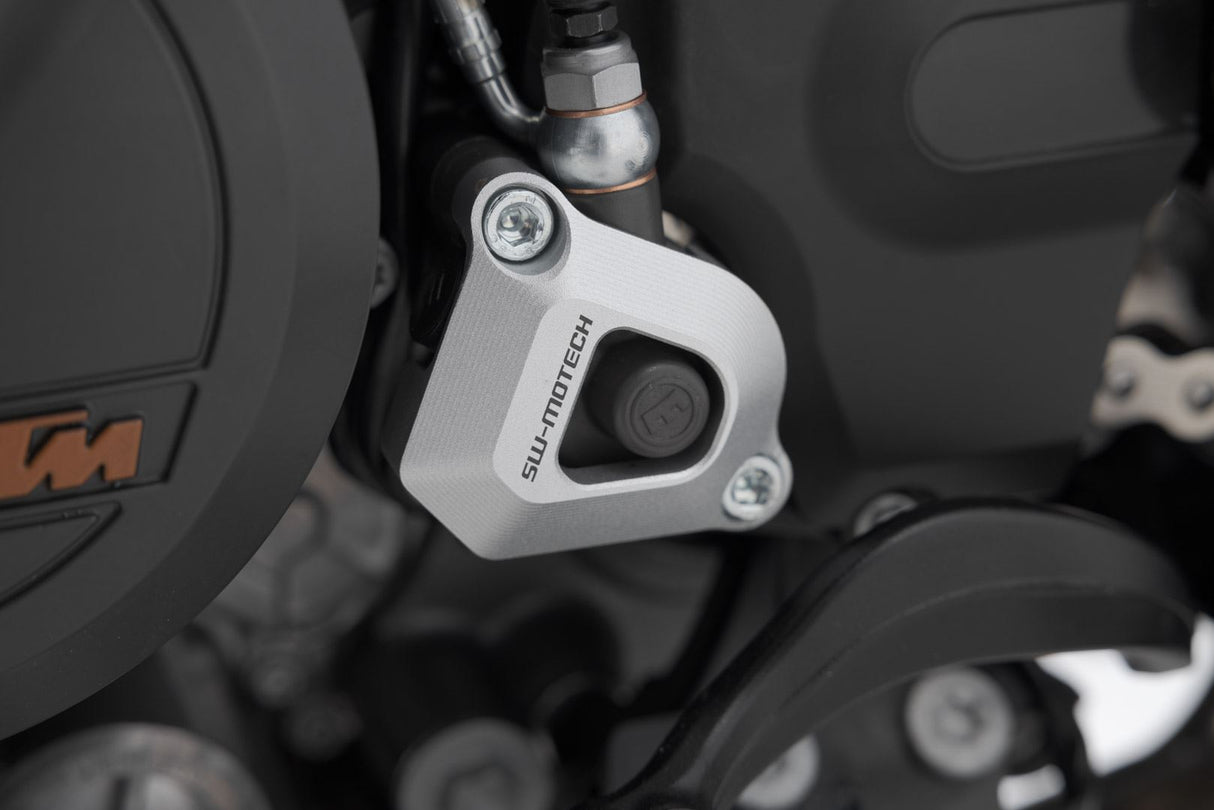 Clutch slave cylinder protection Silver. KTM models. - SW - Motech UK