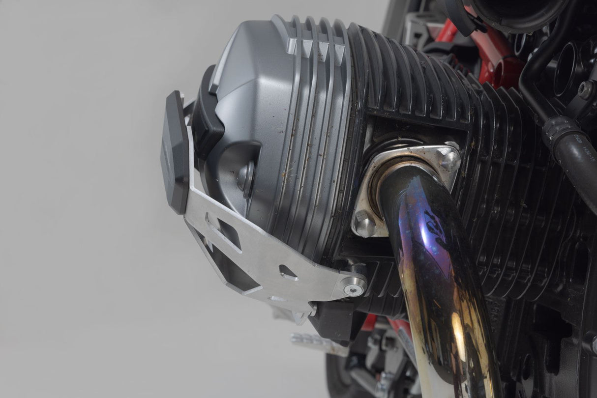 Cylinder guards Silver. BMW R nineT/ Pure/ Scra. R12/ R12 nineT. - SW - Motech UK