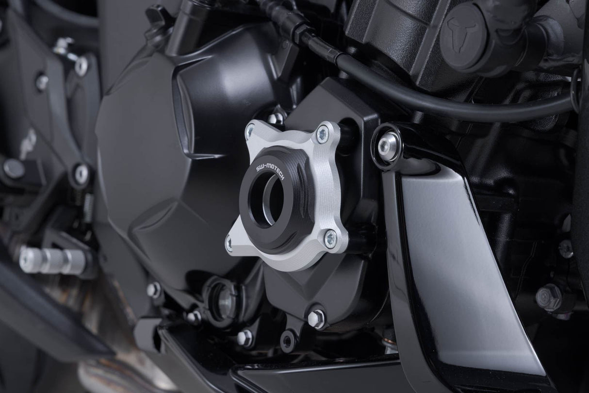 Engine case protector Black/Silver. Kawasaki Z1100 (25 - ). - SW - Motech UK