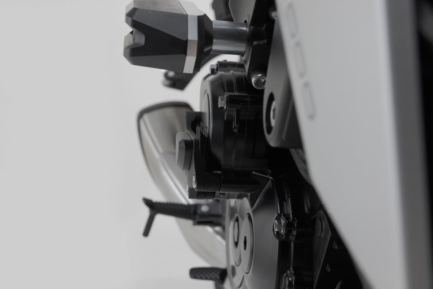 Engine Case Protector Suzuki GSX - S 1000 (21 - ) Black - SW - Motech UK