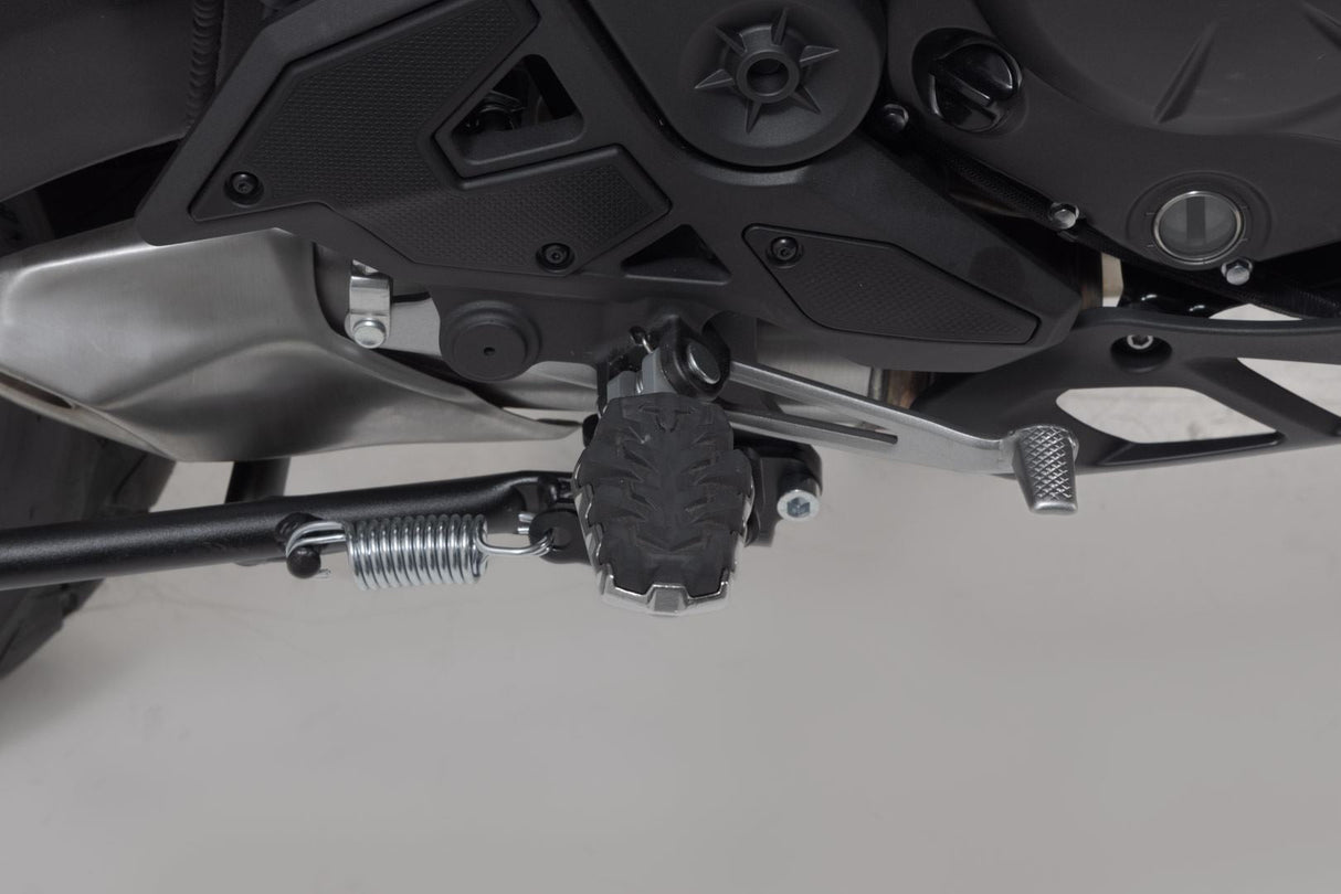 EVO footrest kit Kawasaki models - SW - Motech UK