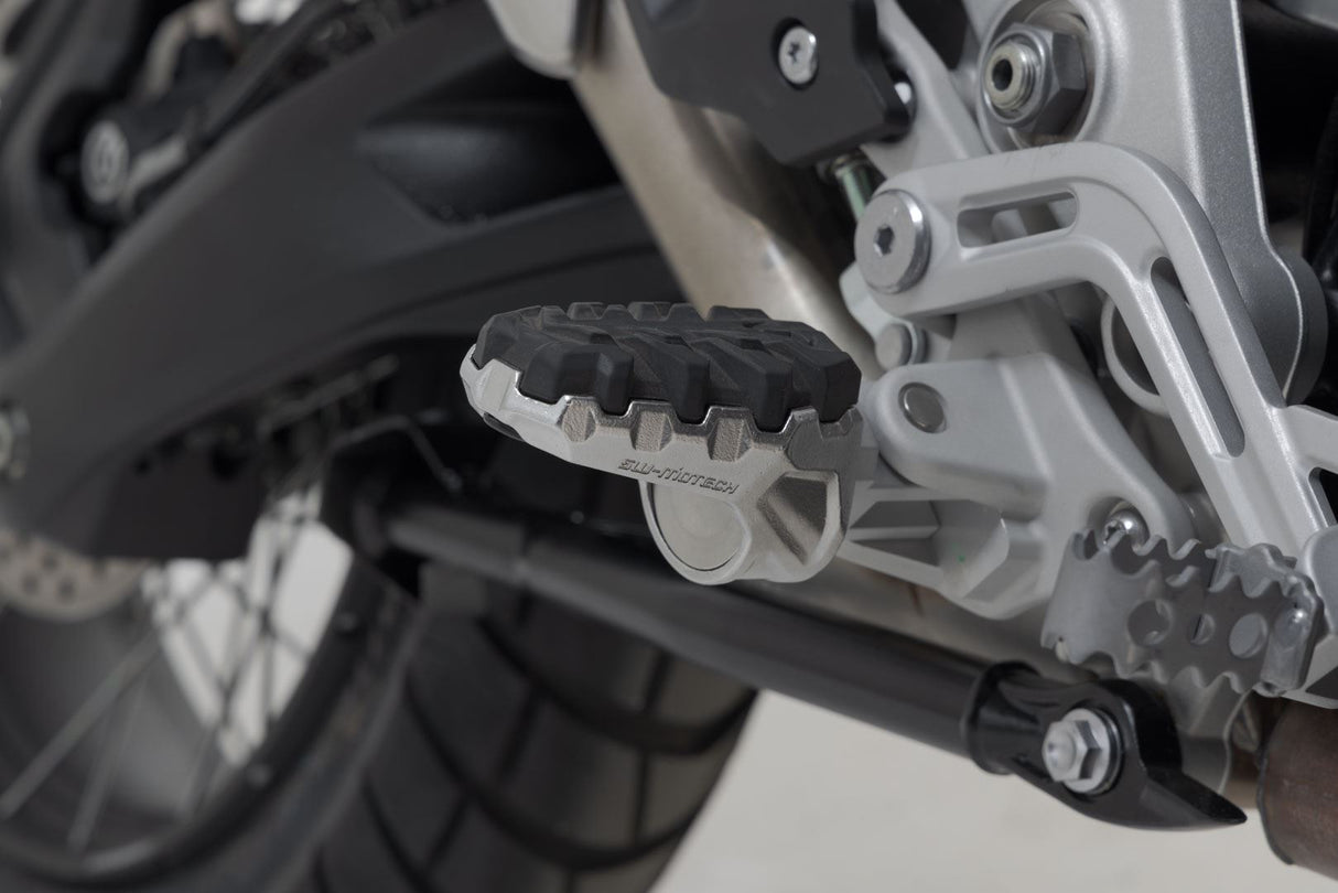EVO footrest kit Triumph Tiger 1200 models (22 - ) - SW - Motech UK