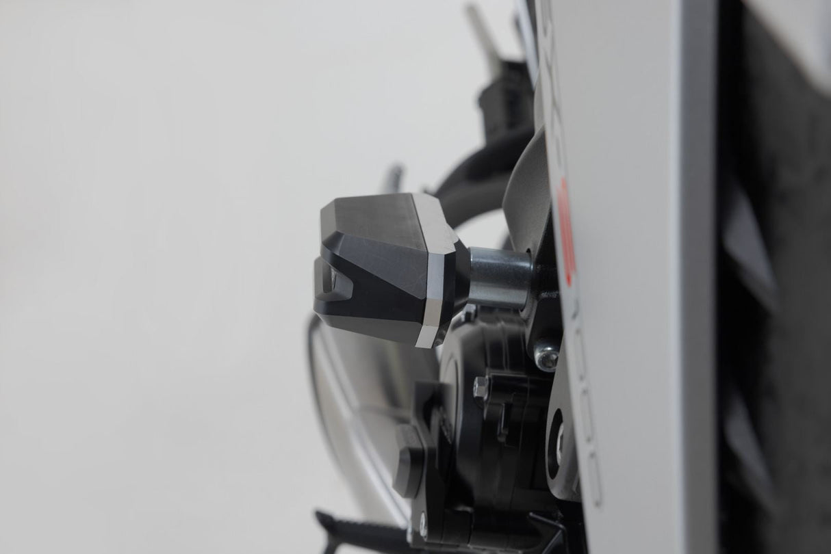 Frame Slider Kit Suzuki GSX - S 1000 (21 - ) Black - SW - Motech UK