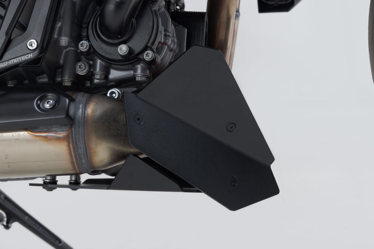 Front spoiler Orange/Black. KTM 990 Duke (23 - ). - SW - Motech UK