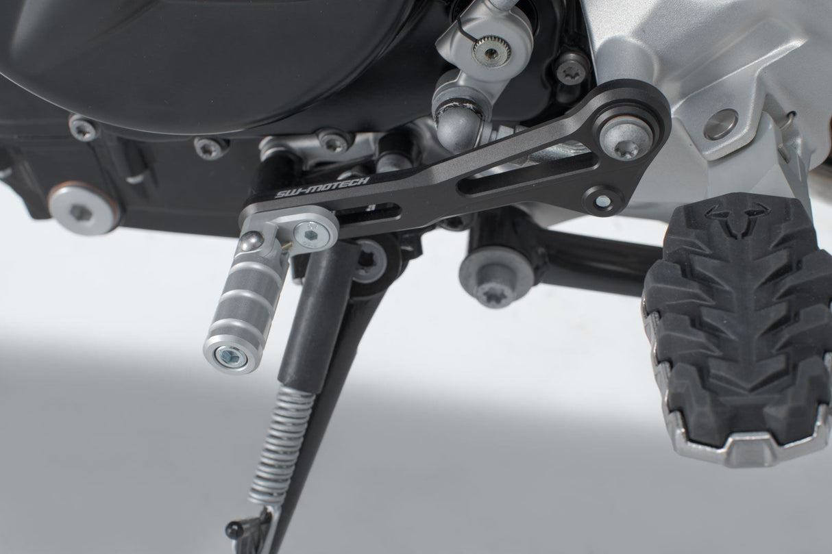 Gear lever BMW F 800 R (09 - 19) / F 800 GT (11 - 19) - SW - Motech UK