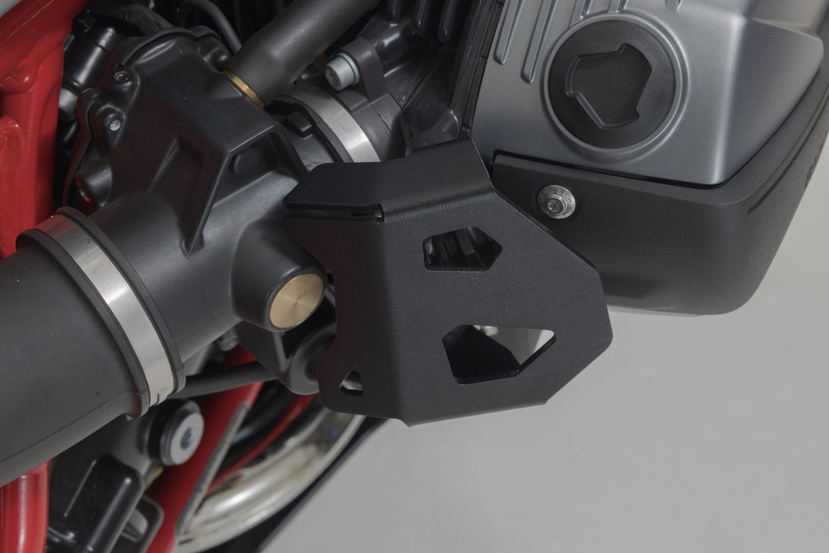 Injector Cover Set BMW R nineT / Pure / Scrambler (20-) Black - SW-Motech UK