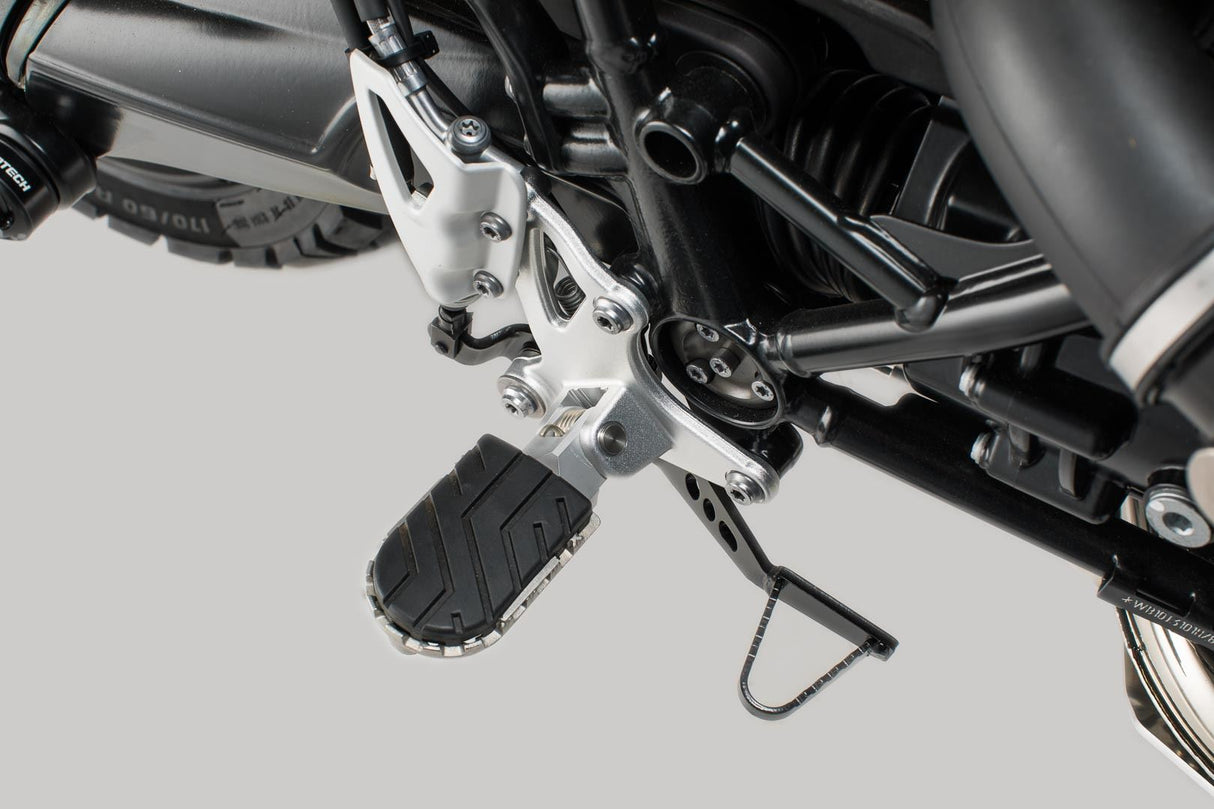 ION footrest kit BMW R nineT Scrambler (16 - ), R nineT GS (16 - ) - SW - Motech UK