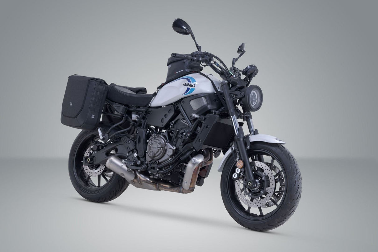 Legend Gear Side Bag system V - LOC 16/16 l. Yamaha XSR700 (15 - ) / XSR700 XT (19 - ). - SW - Motech UK