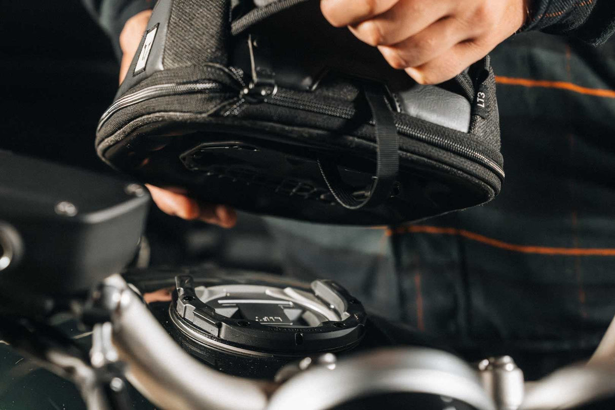 Legend Gear tank bag LT3 For PRO tank ring. Black. 3 - 5 l. - SW - Motech UK