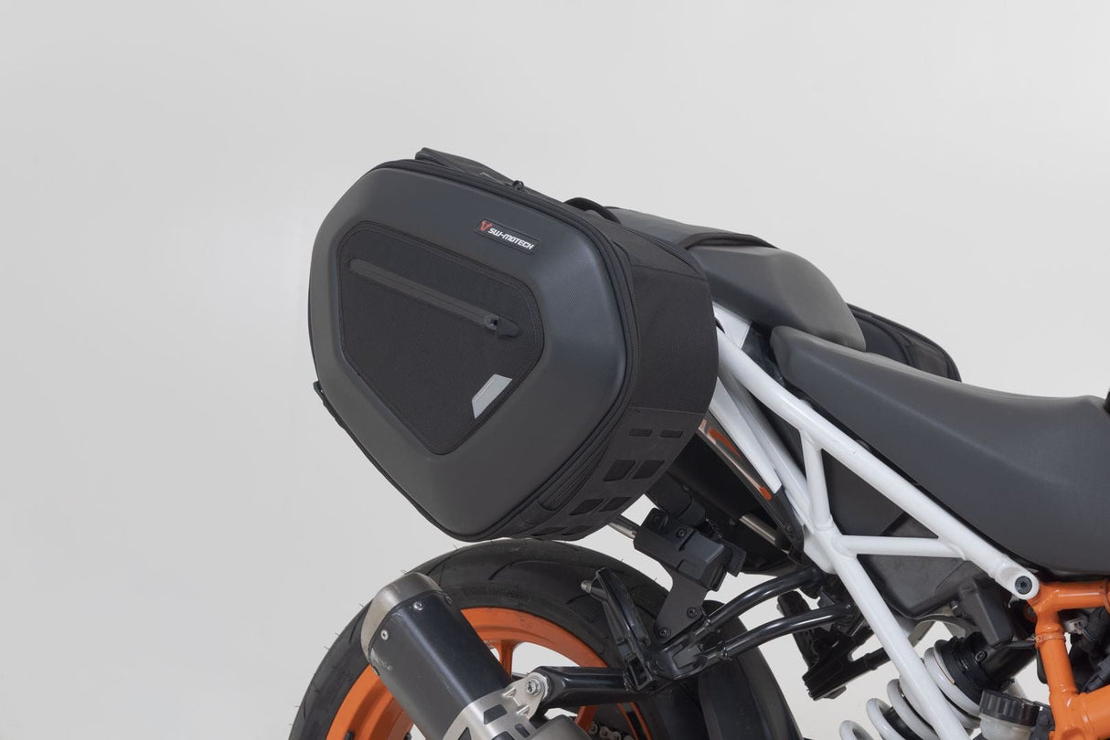 PRO BLAZE H saddlebag set Black. KTM 125 / 390 Duke (17 - 23). - SW - Motech UK