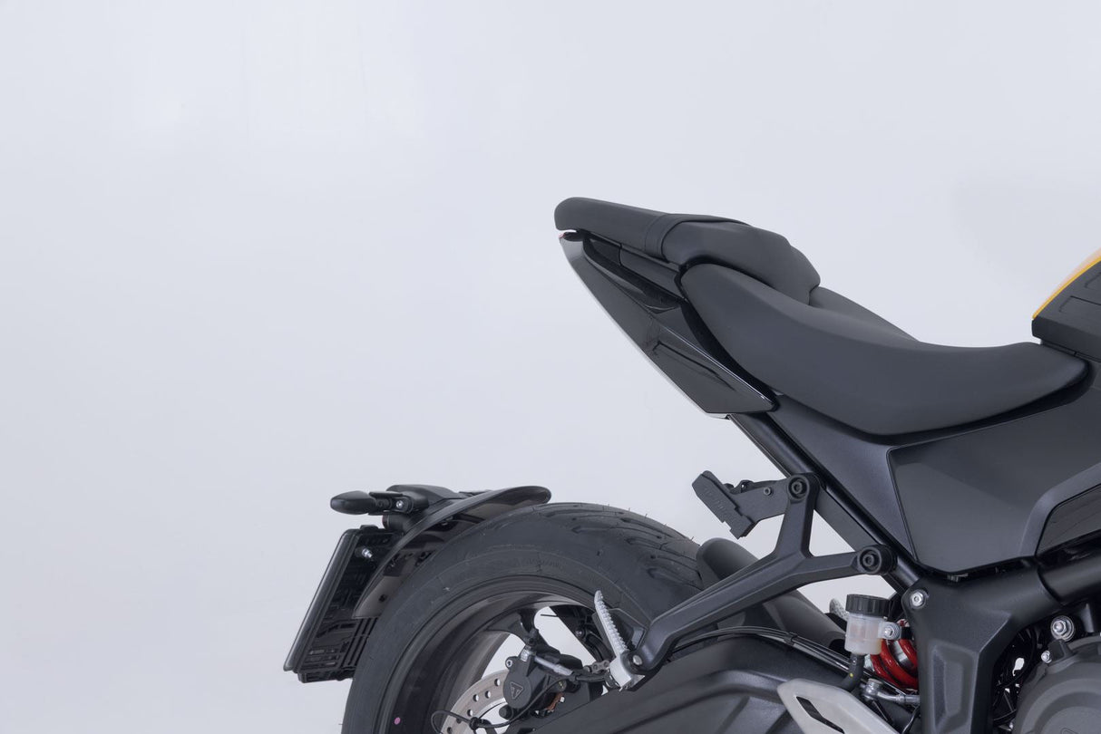 PRO BLAZE H saddlebag set Black. Triumph Trident 660 (25 - ). - SW - Motech UK