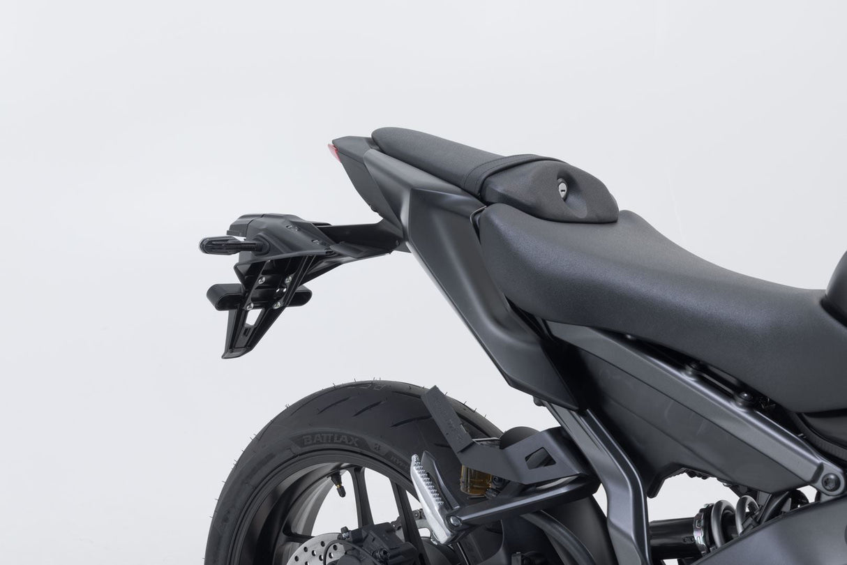 PRO BLAZE saddlebag set Black. Yamaha MT - 09 (23 - ). - SW - Motech UK