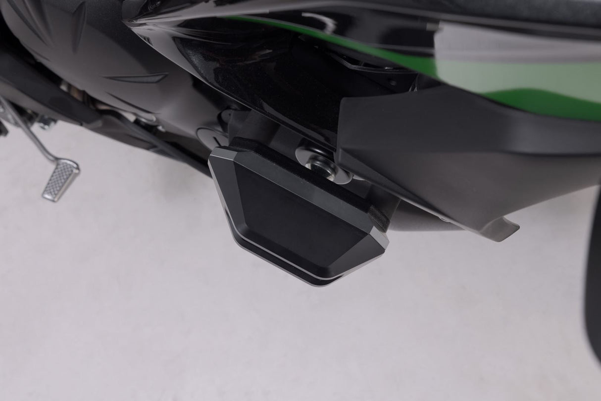 Slider set for frame Black Kawasaki Versys 650 (15 - ) - SW - Motech UK