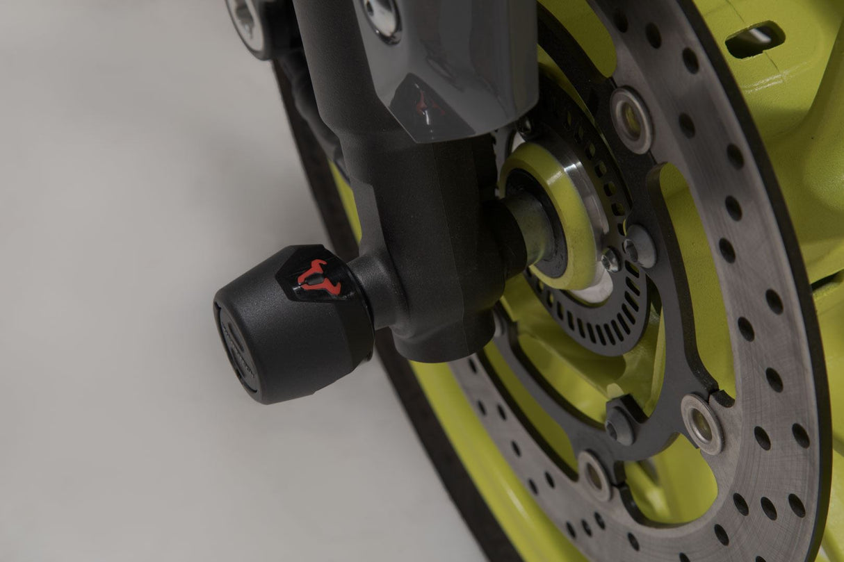 Slider Set for Front Axle Yamaha MT - 09/Tracer (16 - ), Tracer 900GT Black - SW - Motech UK