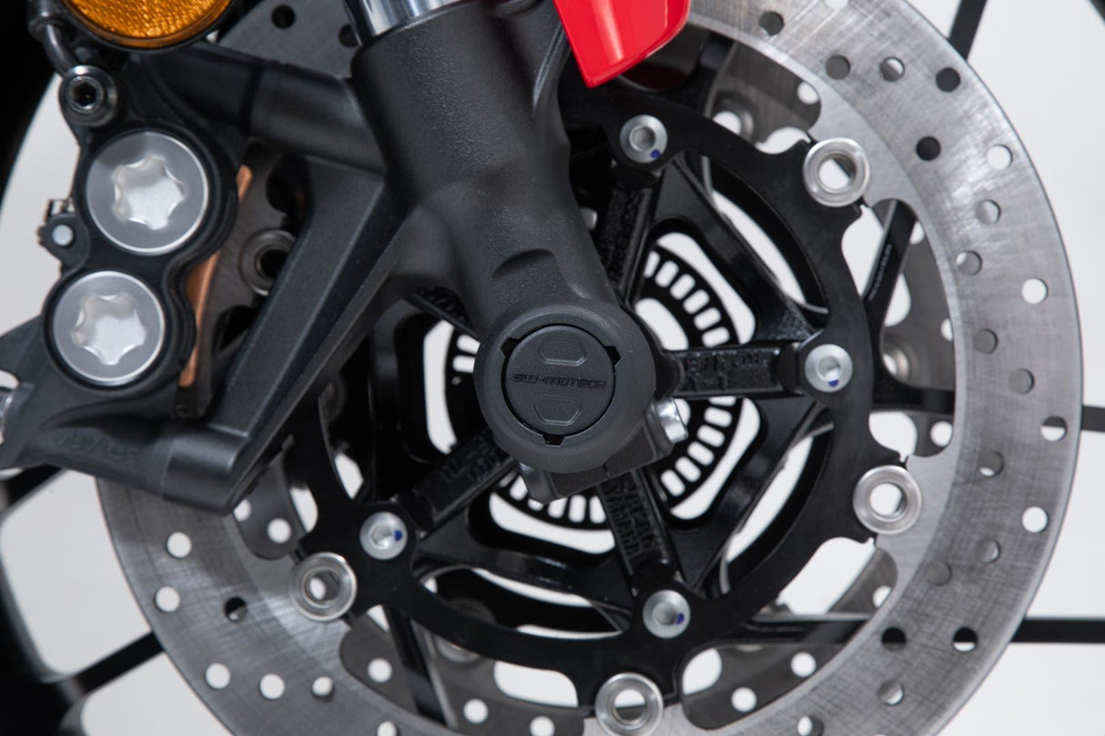 Slider Set for Front Axle Yamaha Tracer 9 (20 - ) Black - SW - Motech UK