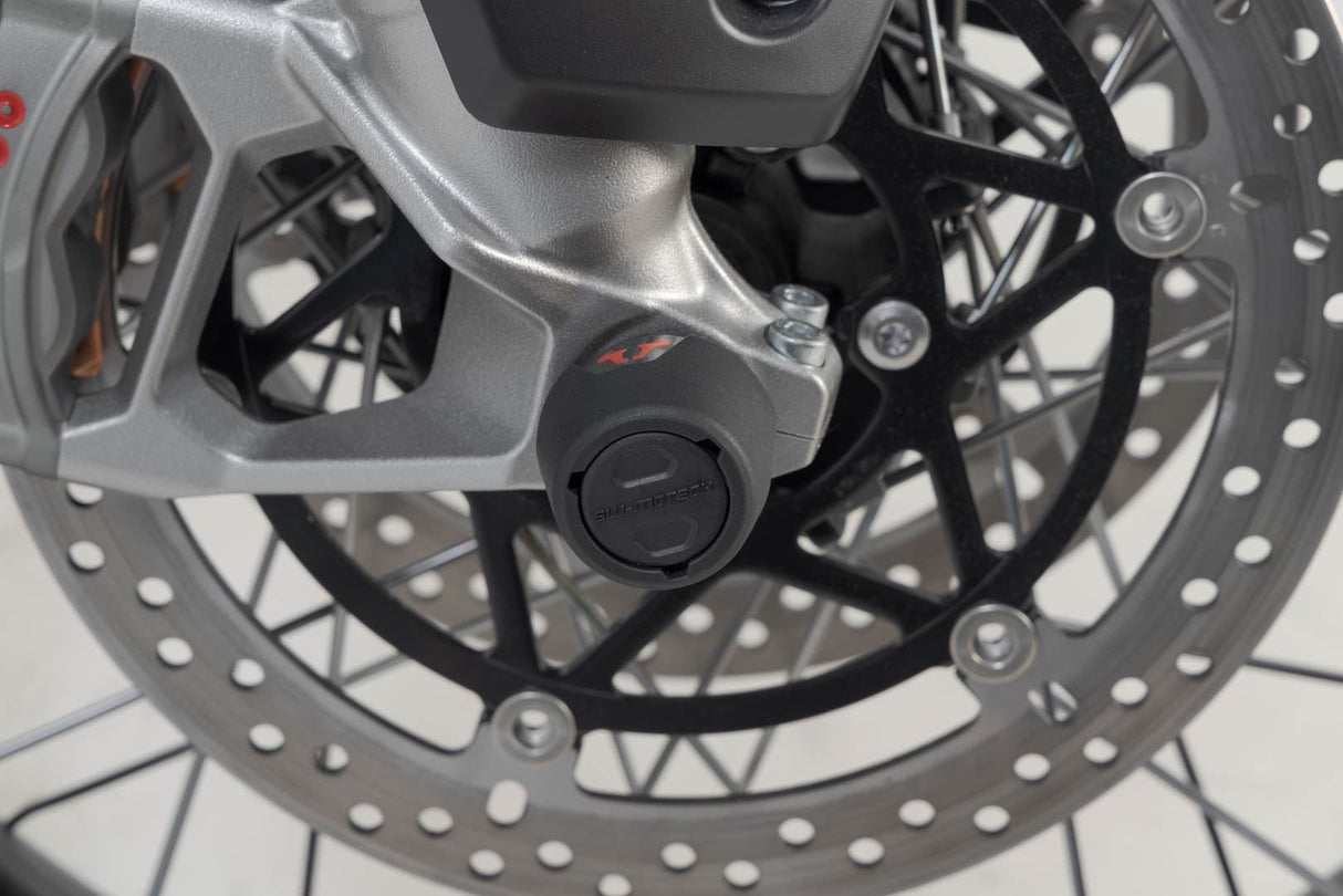 Slider Set for Rear Axle Suzuki GSX - S1000 / F (15 - ) Black - SW - Motech UK