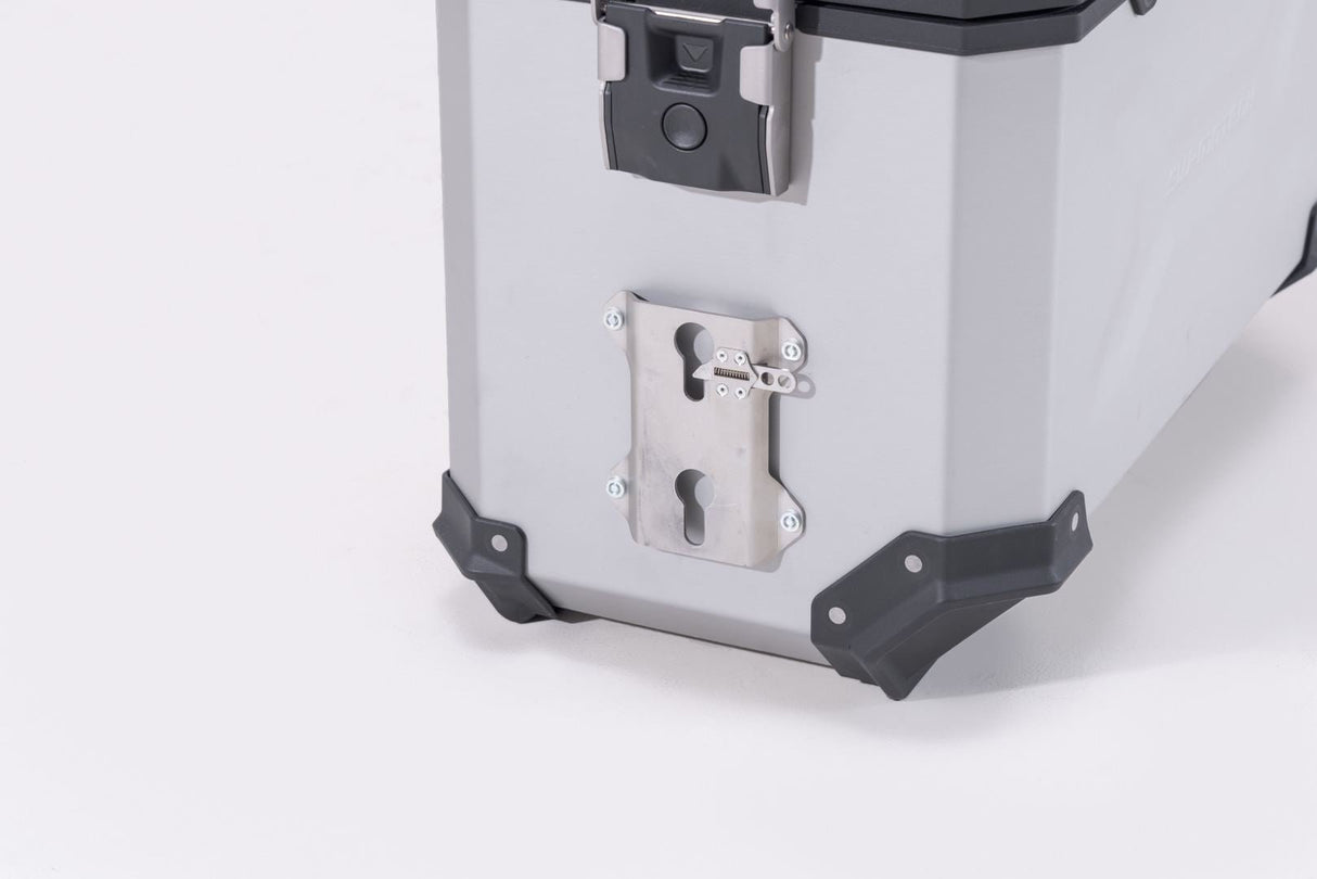 TRAX Bottle Set 1 For TRAX Accessory Mount Incl 06 litre bottle - SW - Motech UK