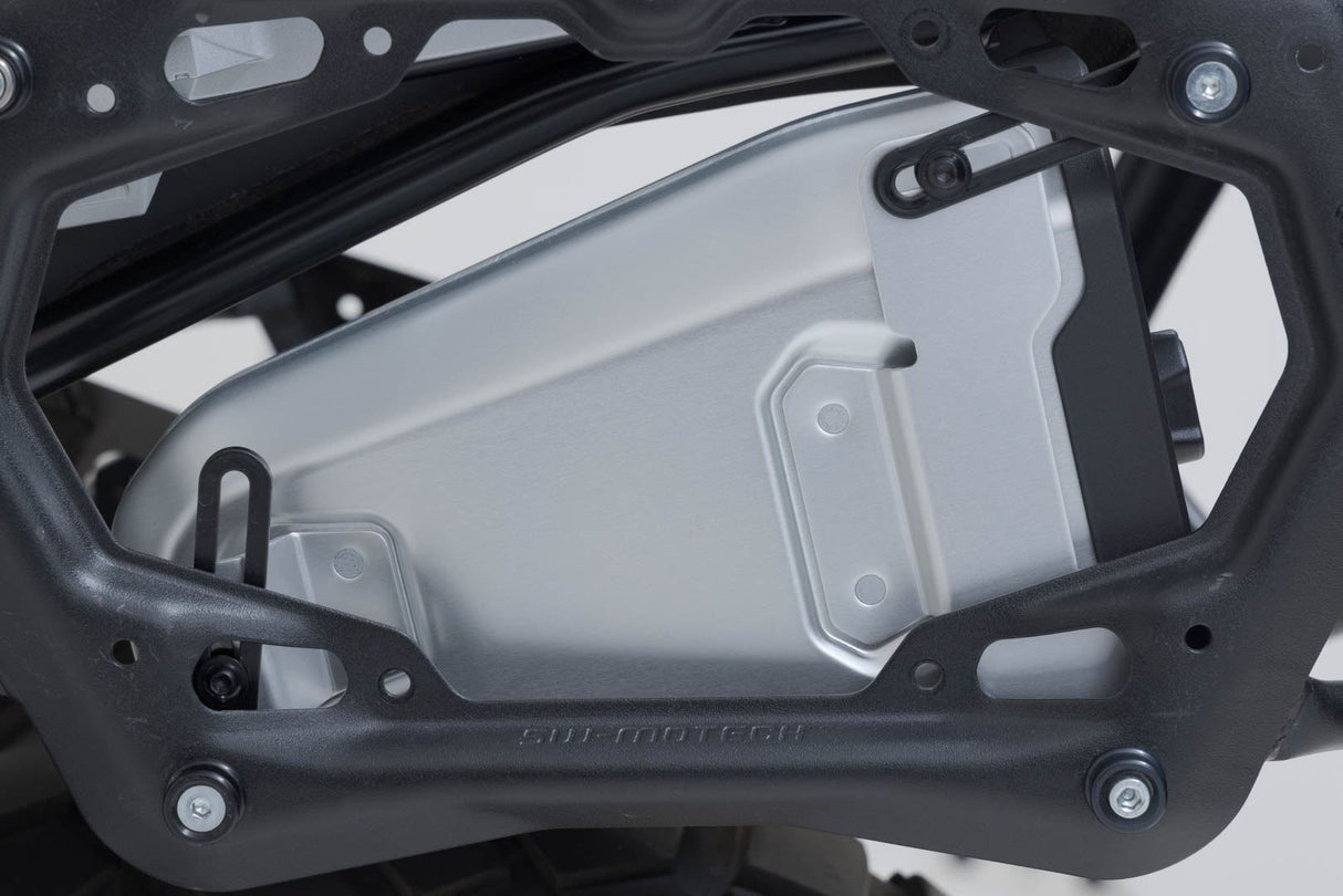 TRAX Toolbox Aluminum 3,3 litre Silver - SW - Motech UK