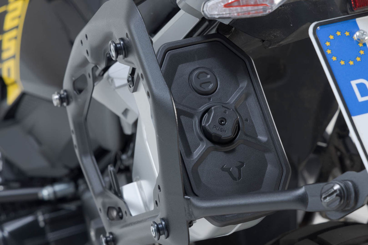 TRAX Toolbox Aluminum 3,3 litre Silver - SW - Motech UK