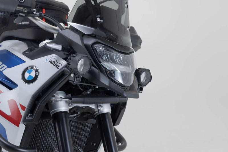 Light mount Black. BMW F 900 GS (23-).