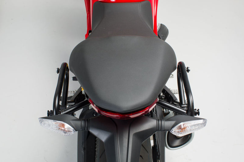 EVO footrest kit Black. Kawasaki models.