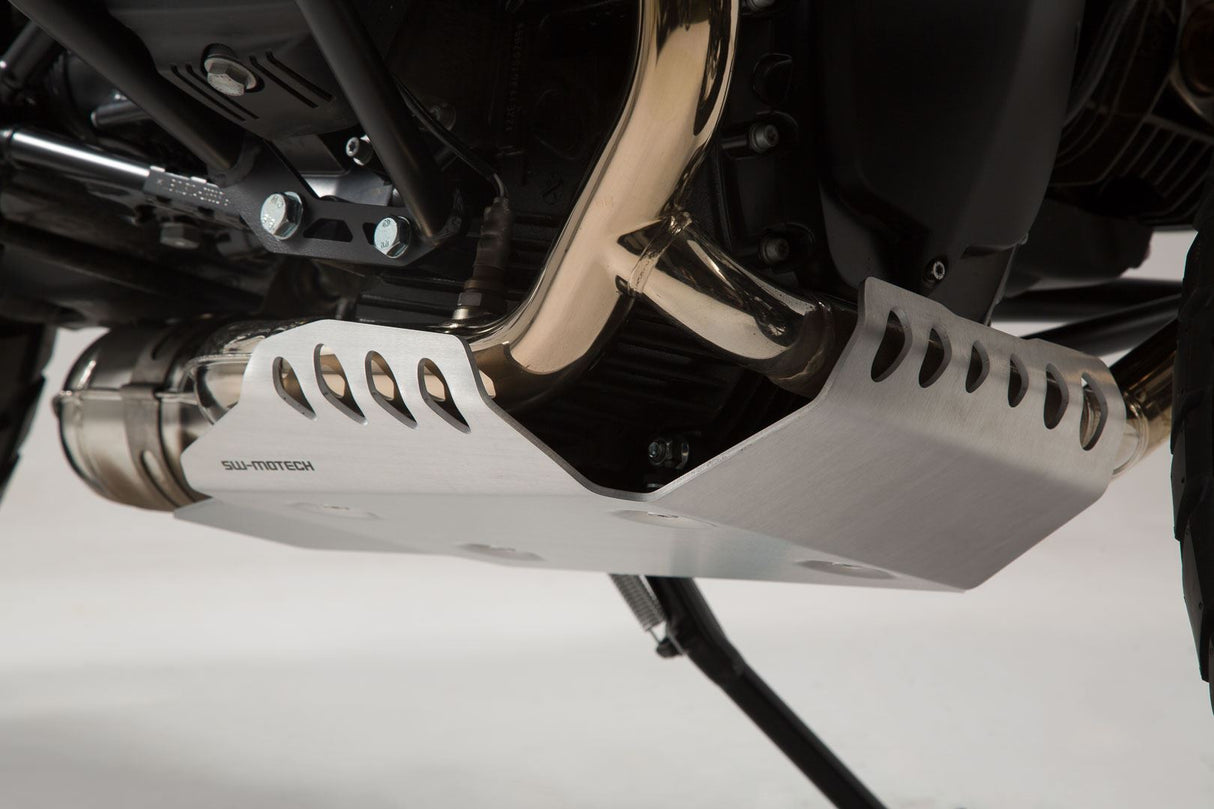 Engine guard BMW R nineT (14-) / Scrambler (16-) Silver
