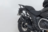 Akrapovic Slip On exhaust system Black. BMW R 1300 GS (23-), R 1300 GS Adv (24-).