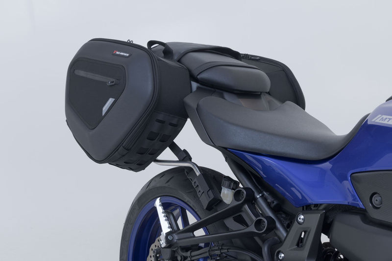 PRO BLAZE saddlebag set Black. Yamaha MT-07/Moto Cage/Tracer.