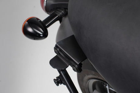 Adapter for SLC Side Carrier right For Triumph Bonneville T100/120 (16 - ) w/o Pass Grab Rail - SW - Motech UK