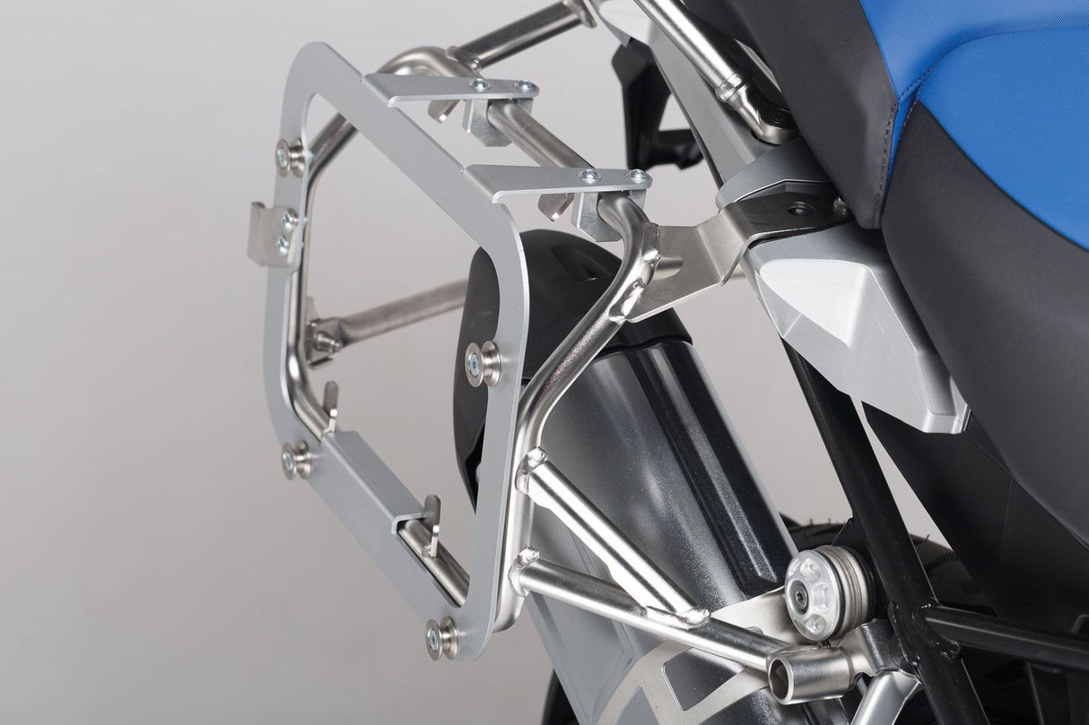 Adapter kit for orig carrier BMW R1200/1250GS,F850GS For Trax ADV/EVO/ION Assembly of 2 cases - SW - Motech UK