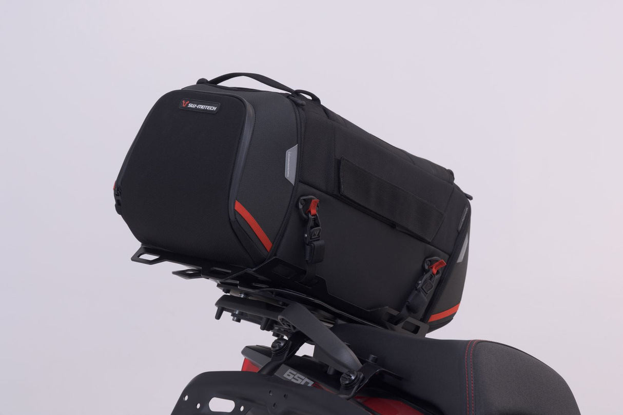 ADVENTURE - RACK Voge 650 DS/X (22 - ) Black - SW - Motech UK