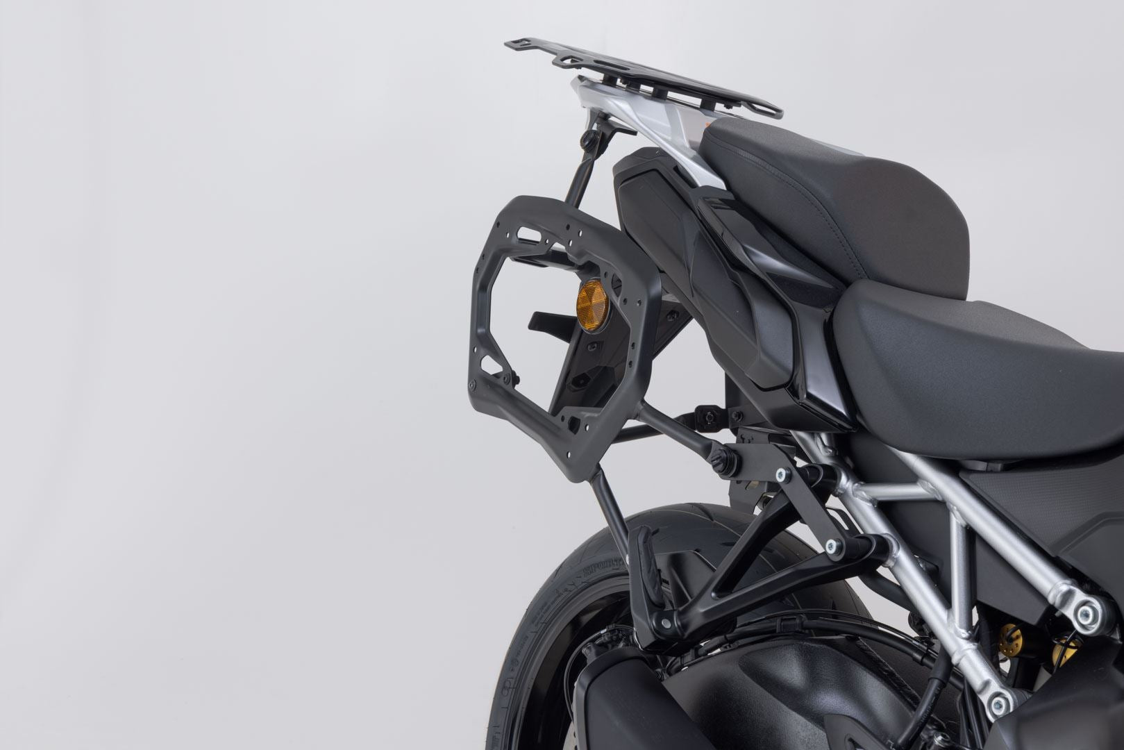 AERO ABS side case system 2 ◊ 25 l. Suzuki GSX-S1000GX (23