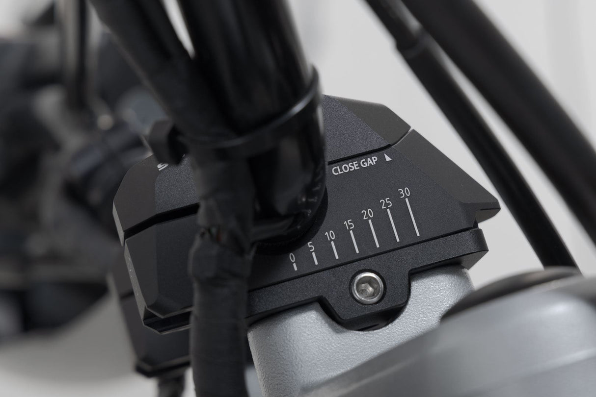 Bar Back Variable for Ø22 Handlebars H=25mm Back 5/10/15/20/25/30 mm Black - SW - Motech UK