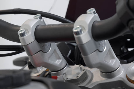 Bar riser H=20 mm. Silver. Triumph Tiger 900 GT/Rally Pro. - SW - Motech UK
