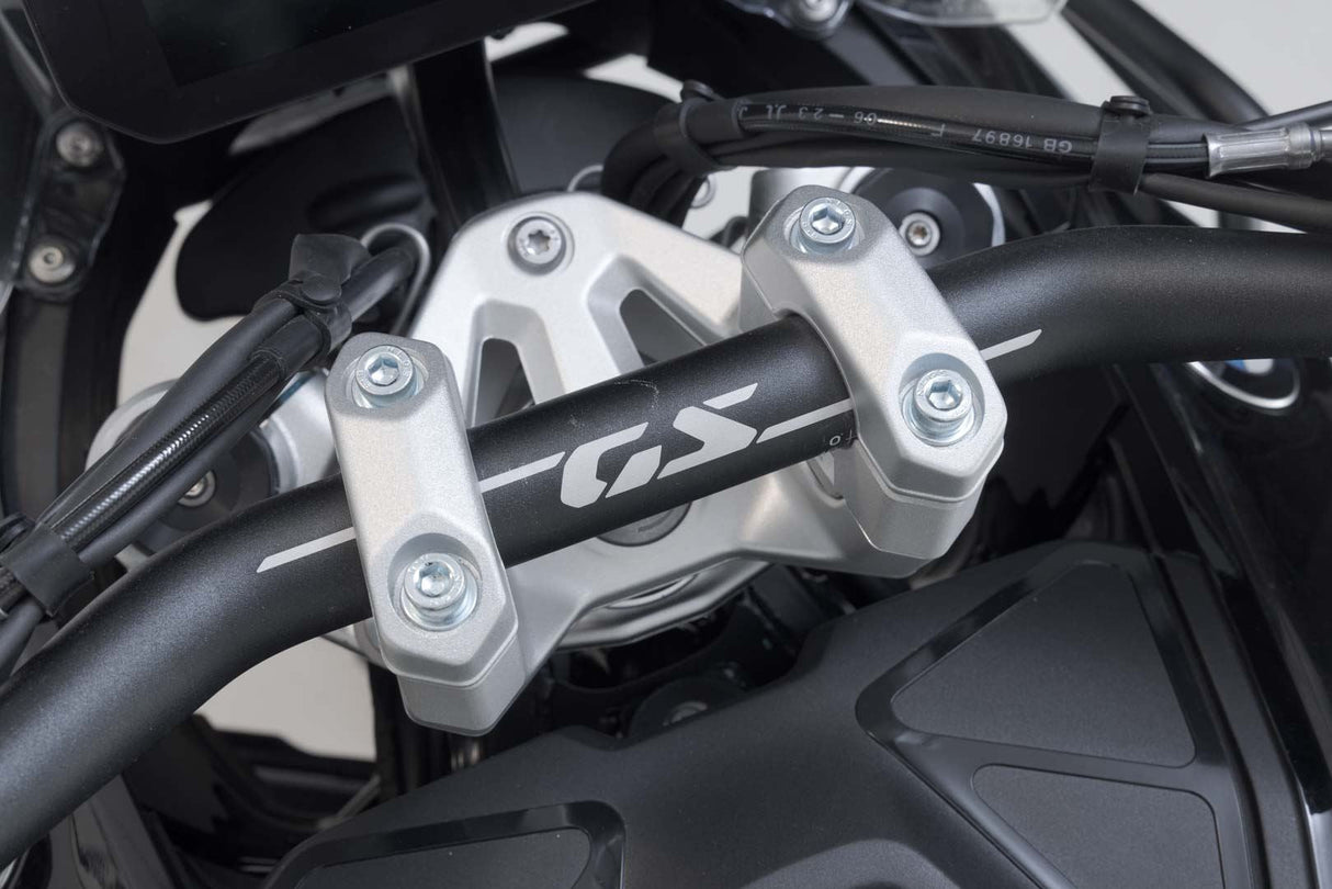 Bar riser H=30mm. Silver. BMW R 1300 GS (23 - ). - SW - Motech UK