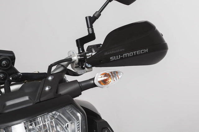 BBSTORM Handguard Kit Yamaha MT - 09 (13 - ) / XSR700 (15 - ). Black - SW - Motech UK