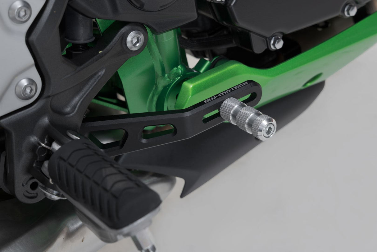 Brake pedal Kawasaki Z900 (16 - ) - SW - Motech UK