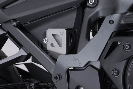 Brake reservoir guard Suzuki DL1000, Honda CRF1000L/1100L. Silver - SW - Motech UK