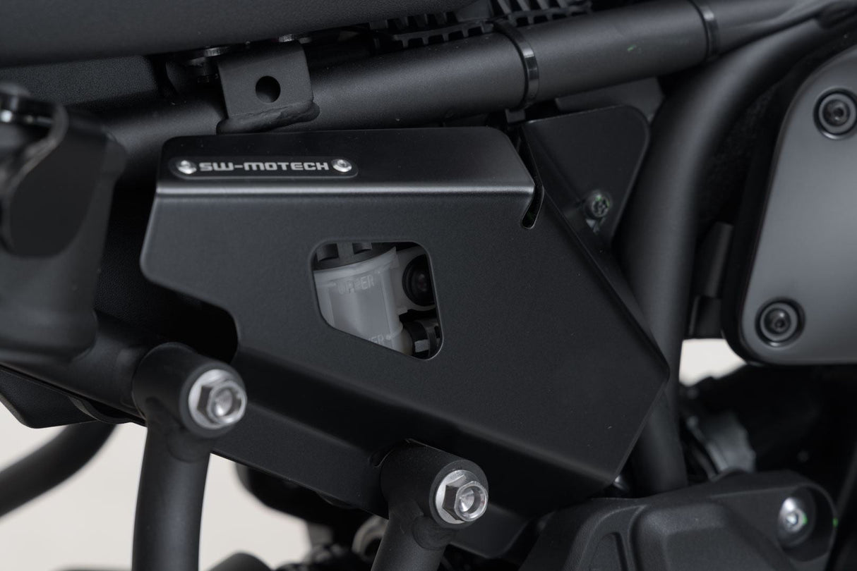 Brake reservoir guard Yamaha XSR700 (15 - ) Left and right side. Black - SW - Motech UK