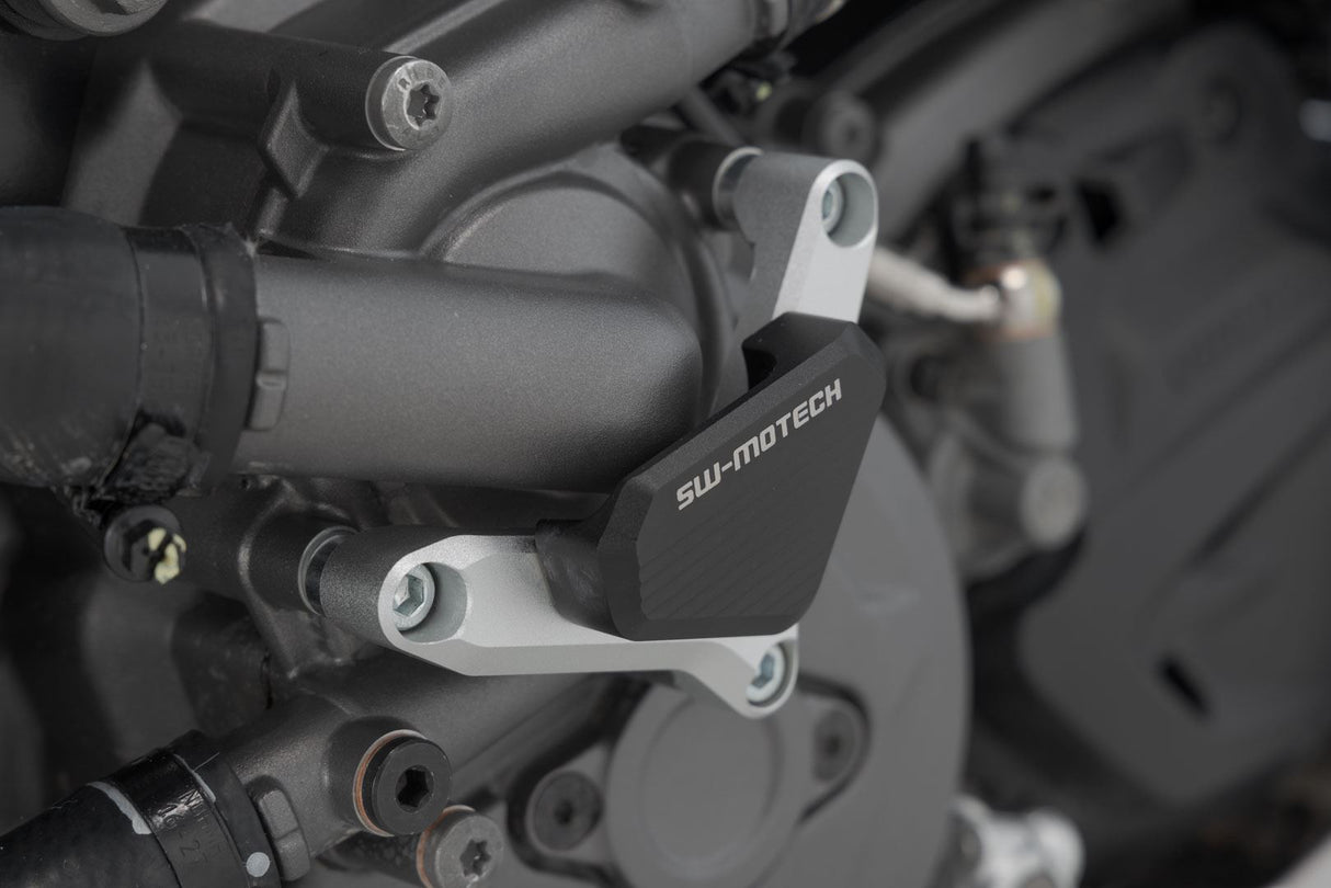 Water pump protection Ducati models. Silver/black