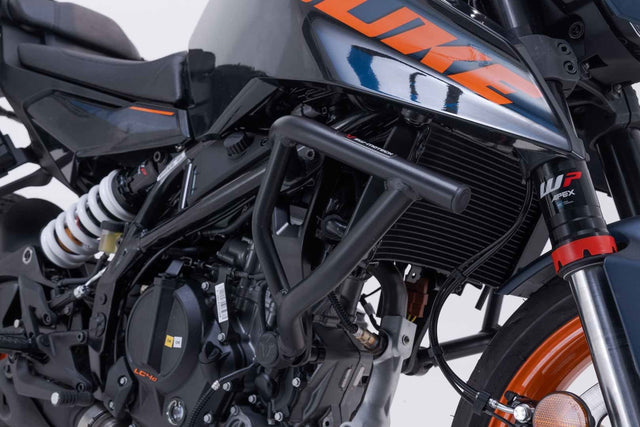 Crash bar Black. 125/390 Duke (23 - ), Svartpil/Vitpil 401. - SW - Motech UK