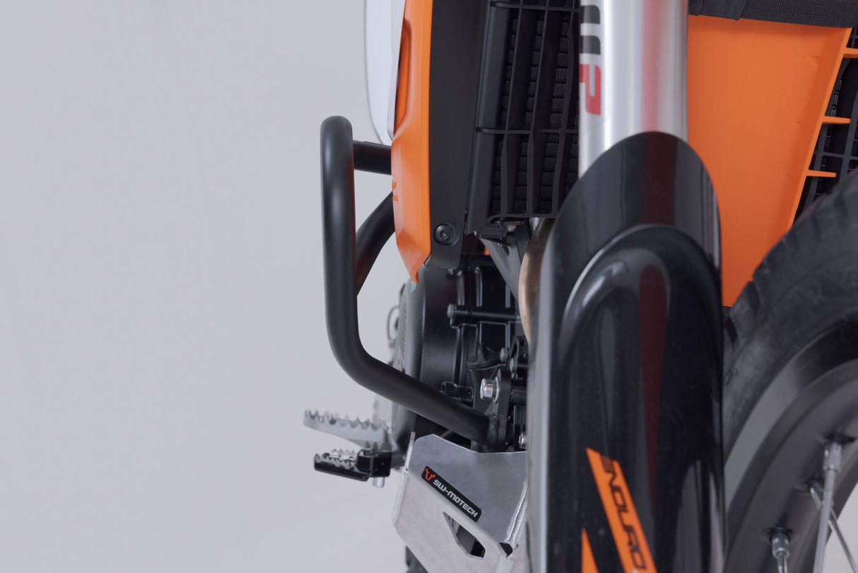 Crash bar Black. KTM 690 Enduro R (25 - ). - SW - Motech UK
